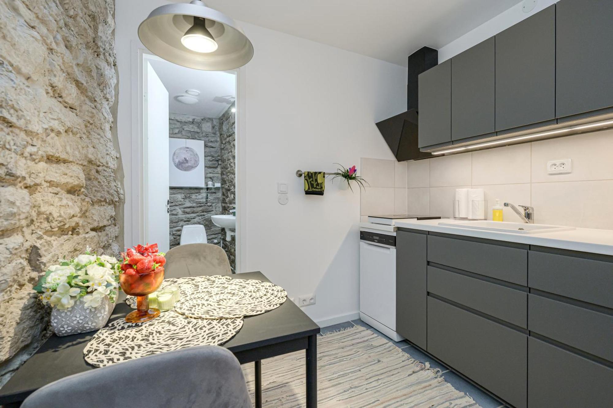 Tallinn Old Town Romantic Apartment Eksteriør bilde