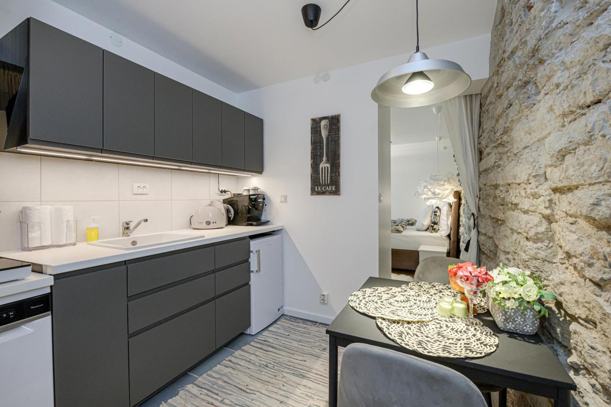 Tallinn Old Town Romantic Apartment Eksteriør bilde