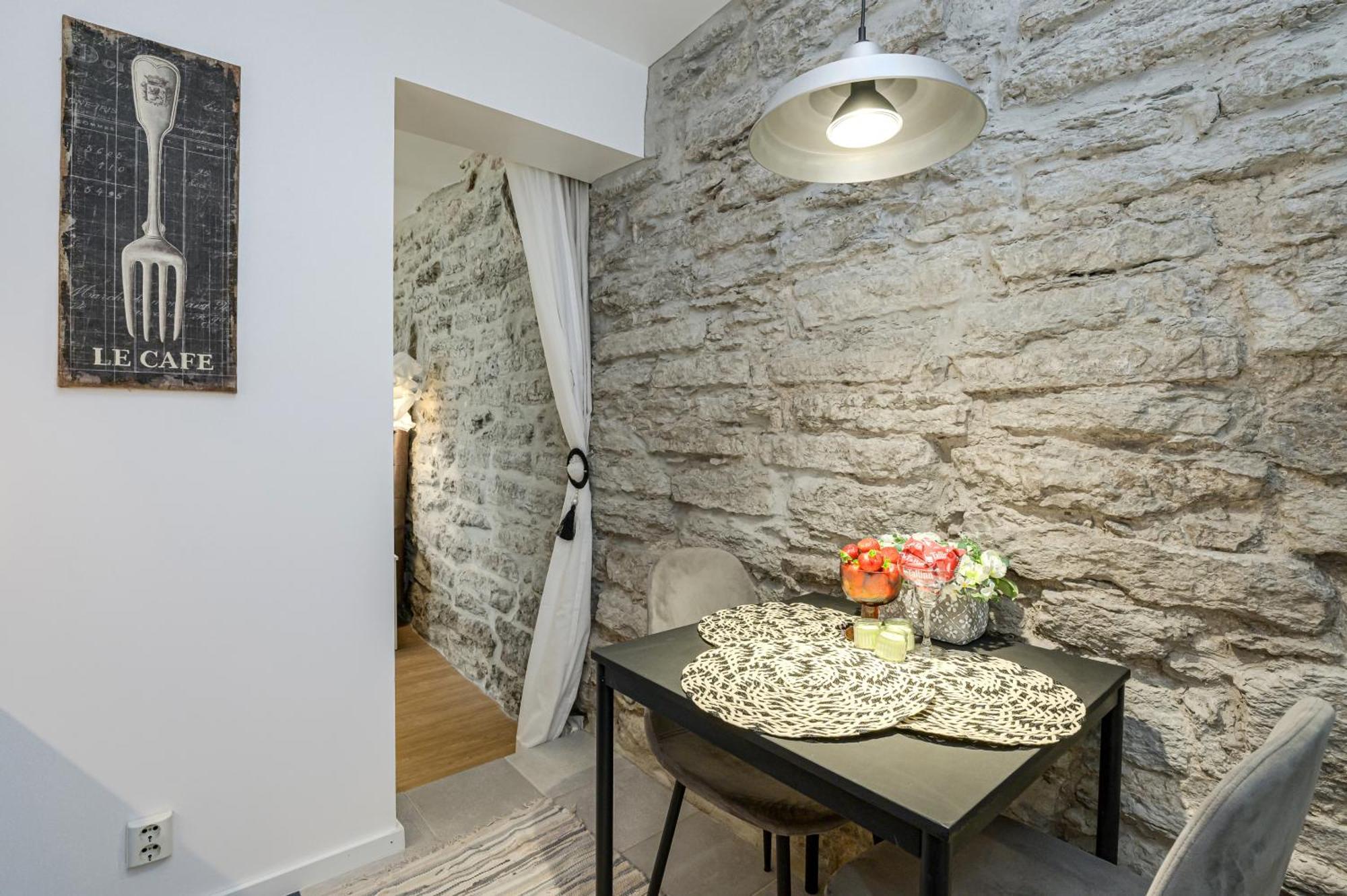 Tallinn Old Town Romantic Apartment Eksteriør bilde